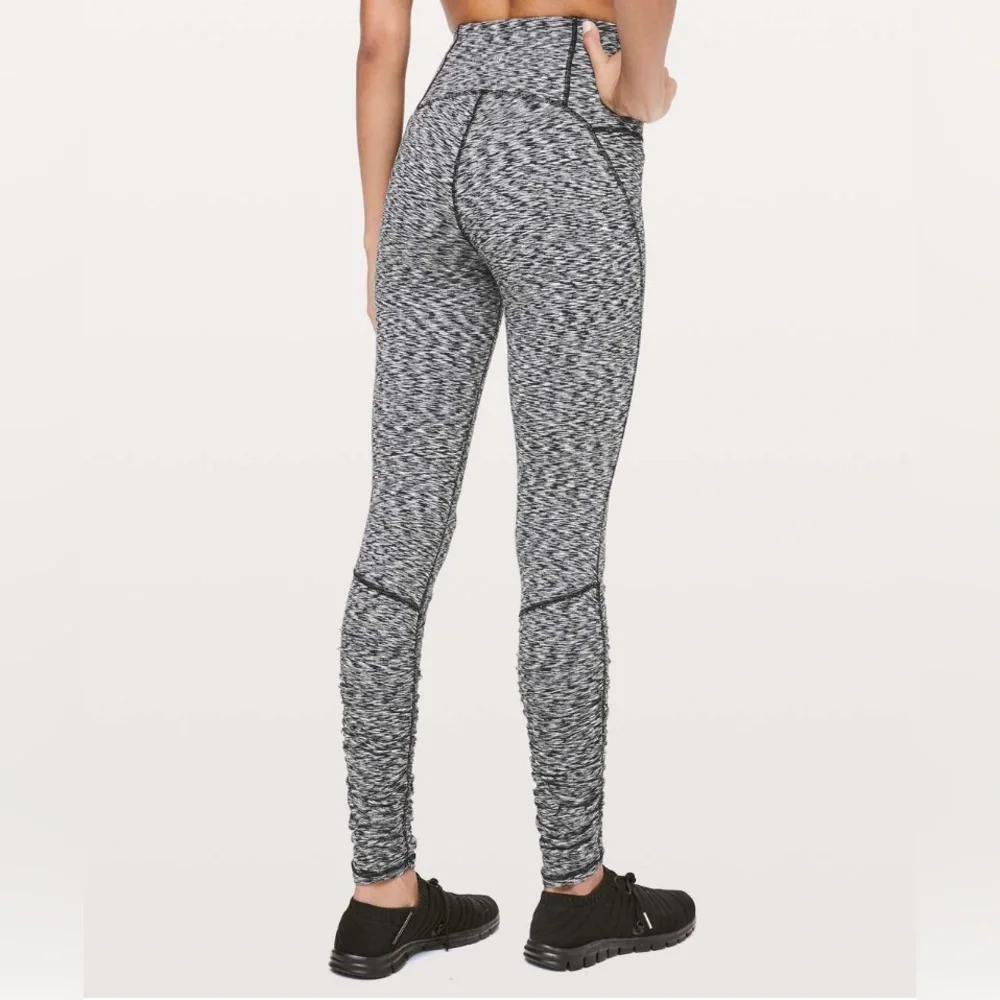 LULULEMON Ready To Rulu Tight 28” Spaced Out Space Dye Black White Size 6